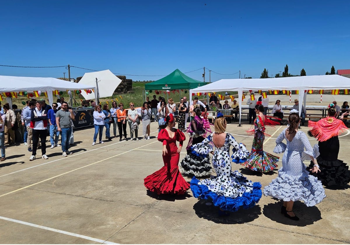 Durante toda la jornada hubo un gran ambiente festivo en el recinto ferial