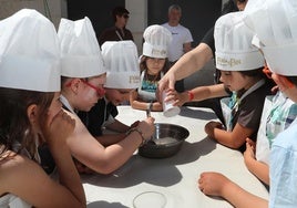Taller infantil, este domingo en la Feria del Pan de Grijota.