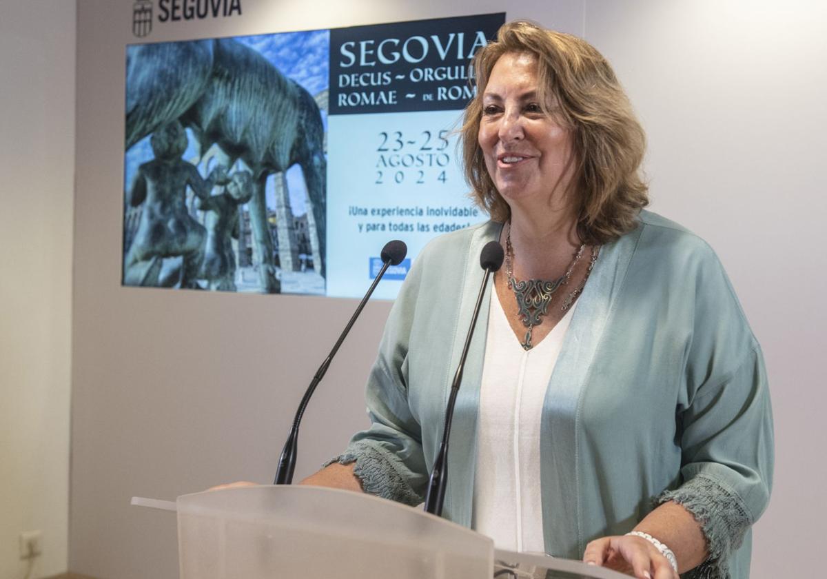 El PSOE pide la dimisión de May Escobar por los contratos del Paseo de la Navidad