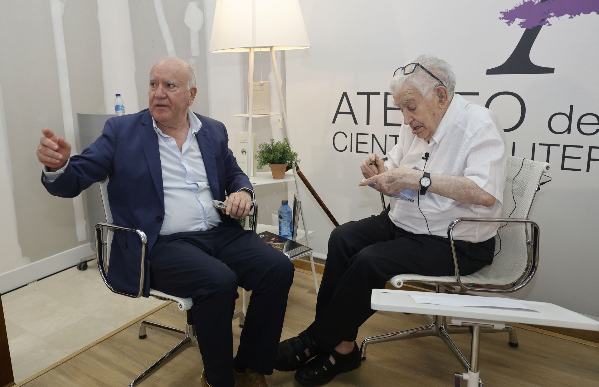 Gamoneda apadrina la nueva sede del Ateneo en Palencia