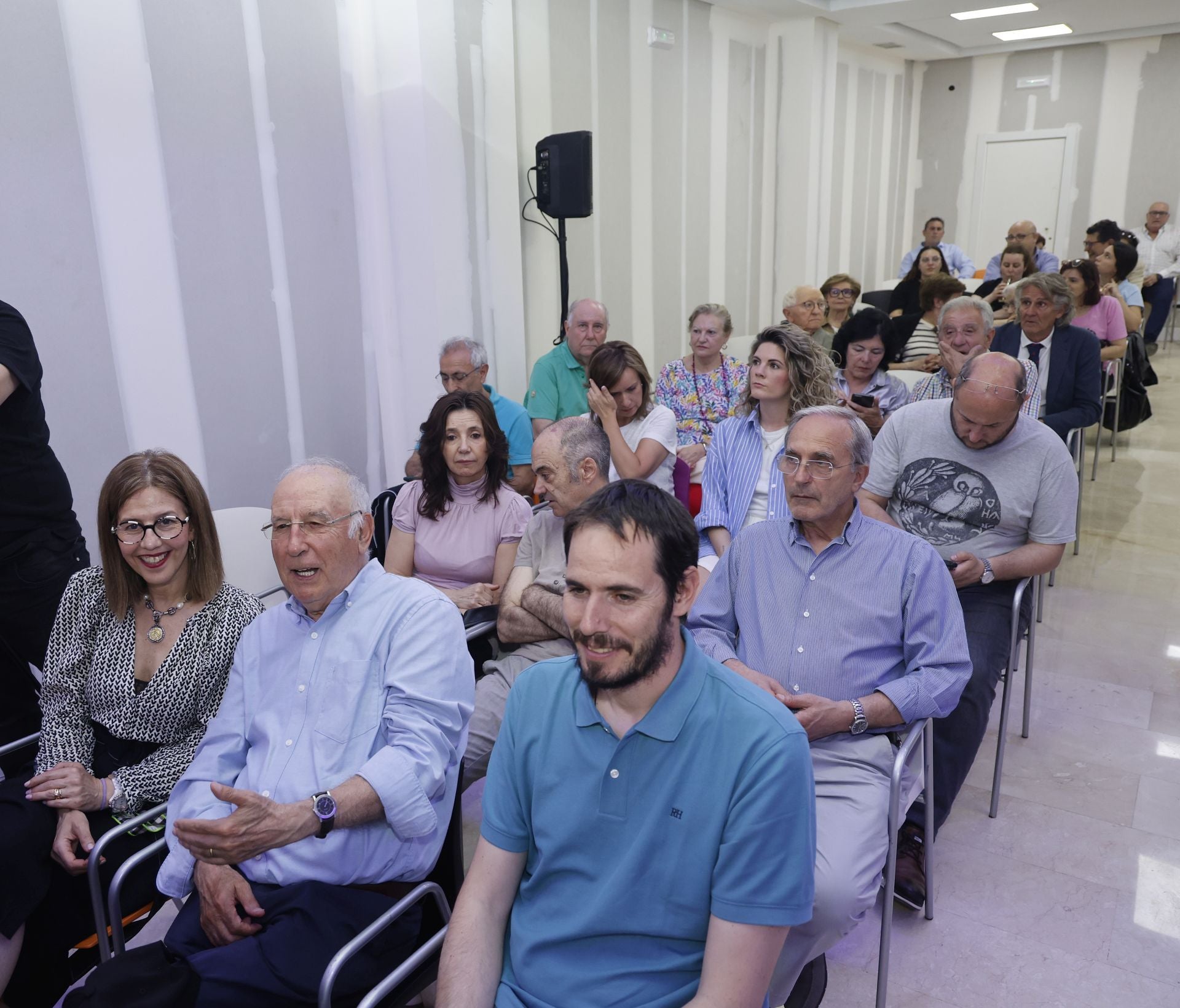 Gamoneda apadrina la nueva sede del Ateneo en Palencia