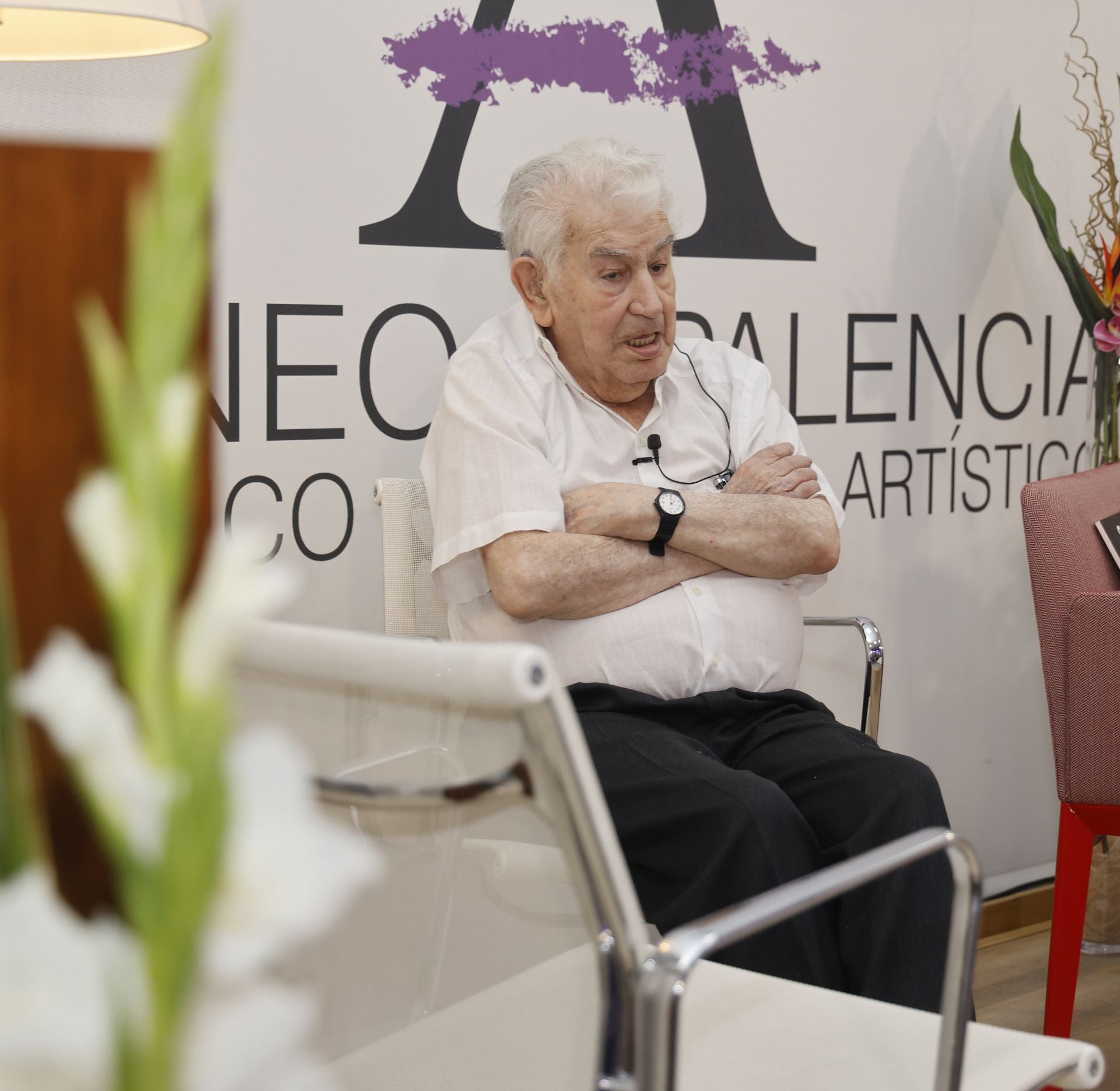 Gamoneda apadrina la nueva sede del Ateneo en Palencia