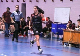 Elisa Martínez, durante un partido de esta temporada.