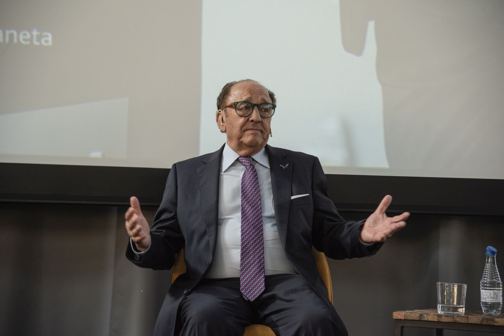 Fotos de la multitudinaria presentación de la biografía de José María