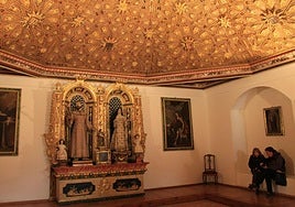 Una de las estancias del monasterio de San Antonio el Real, de mediados del siglo XV.