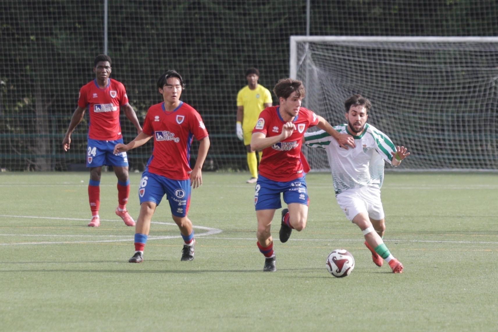 La derrota del Betis ante el Numancia B, en imágenes