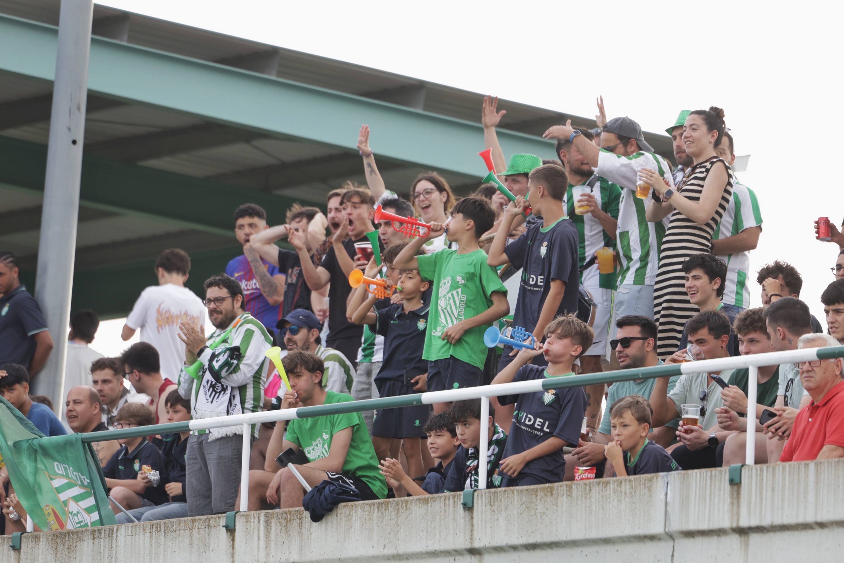 La derrota del Betis ante el Numancia B, en imágenes