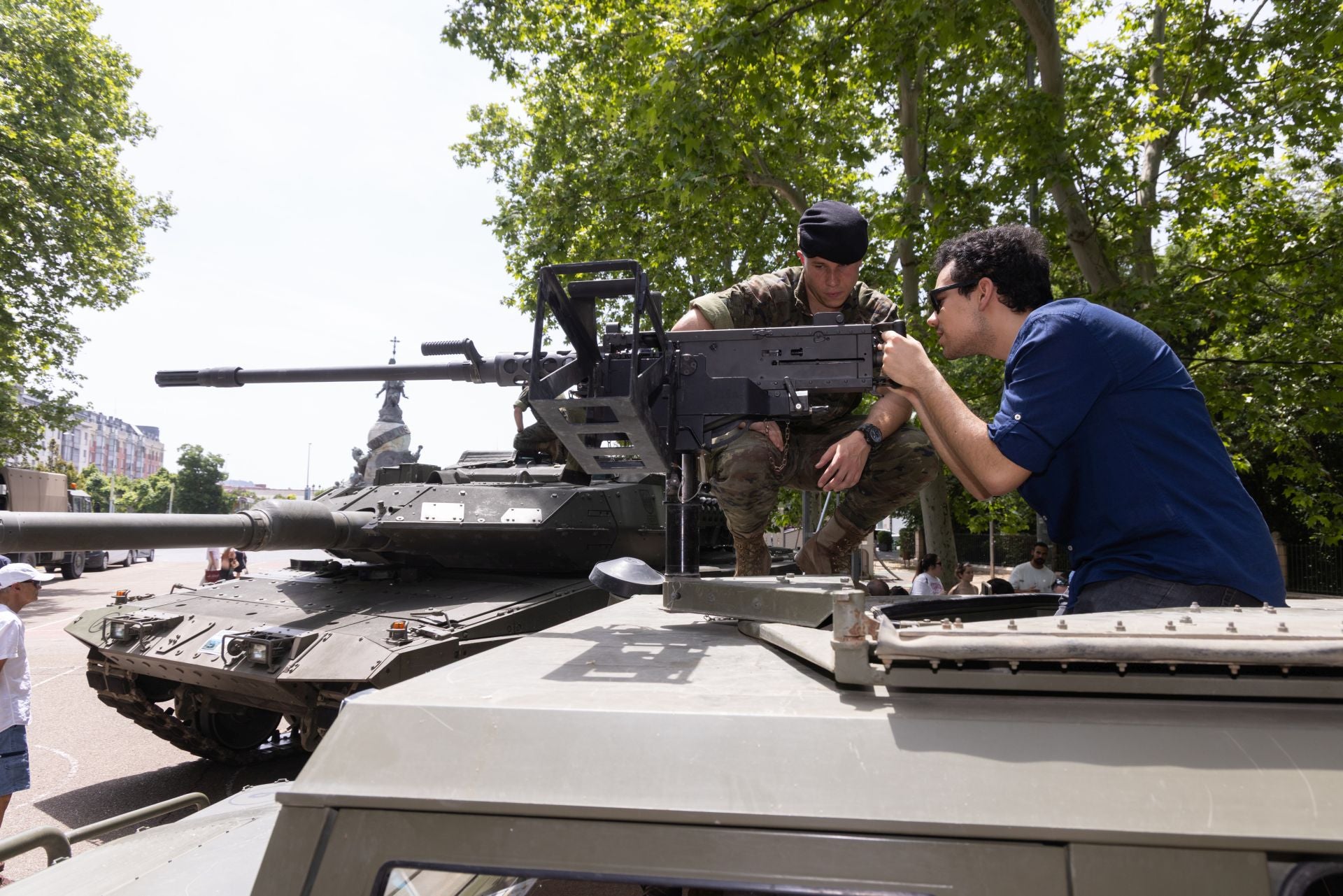 Así se ha celebrado en Valladolid el Día de las Fuerzas Armadas