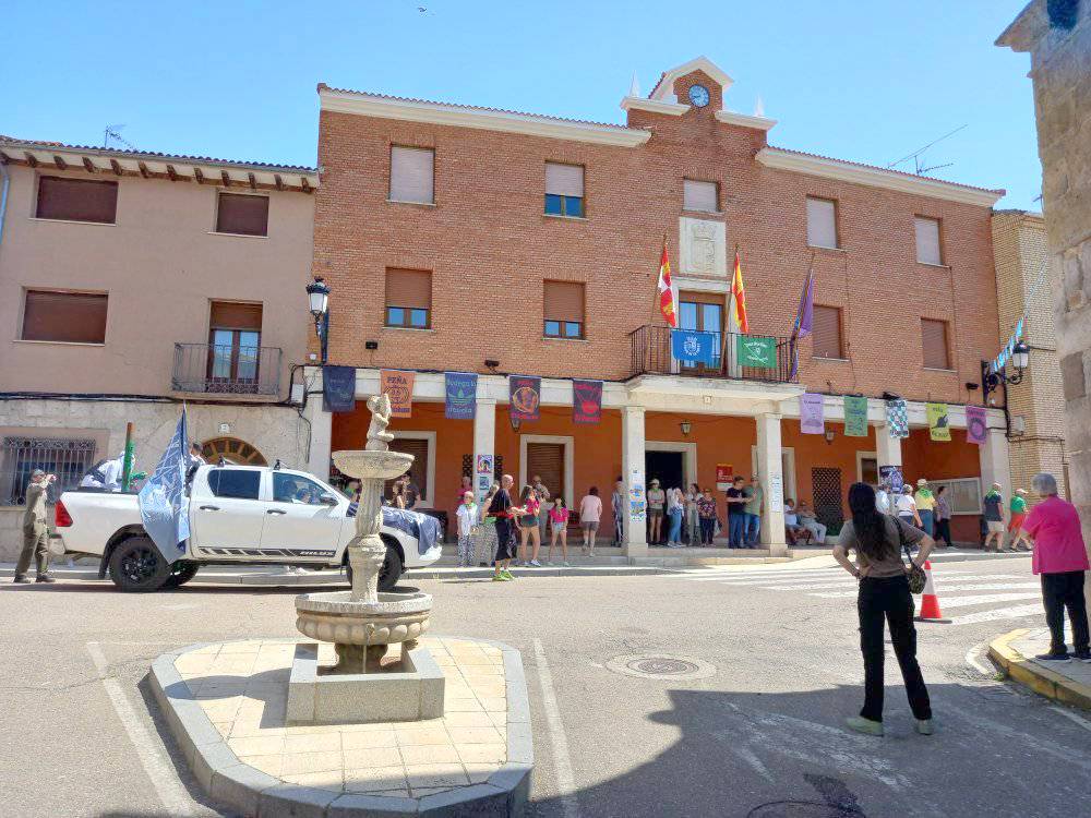 Cevico de la Torre se vuelca con las Letanías