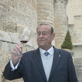 Luis Sanz durante una visita a Peñafiel.