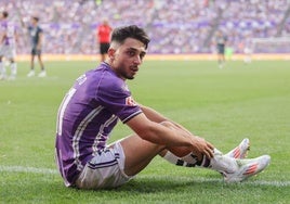 Raúl Moro, en el césped de Zorrilla.