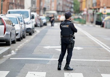 Detenido tras intervenirle más de cien gramos de cocaína y hachís en Pajarillos