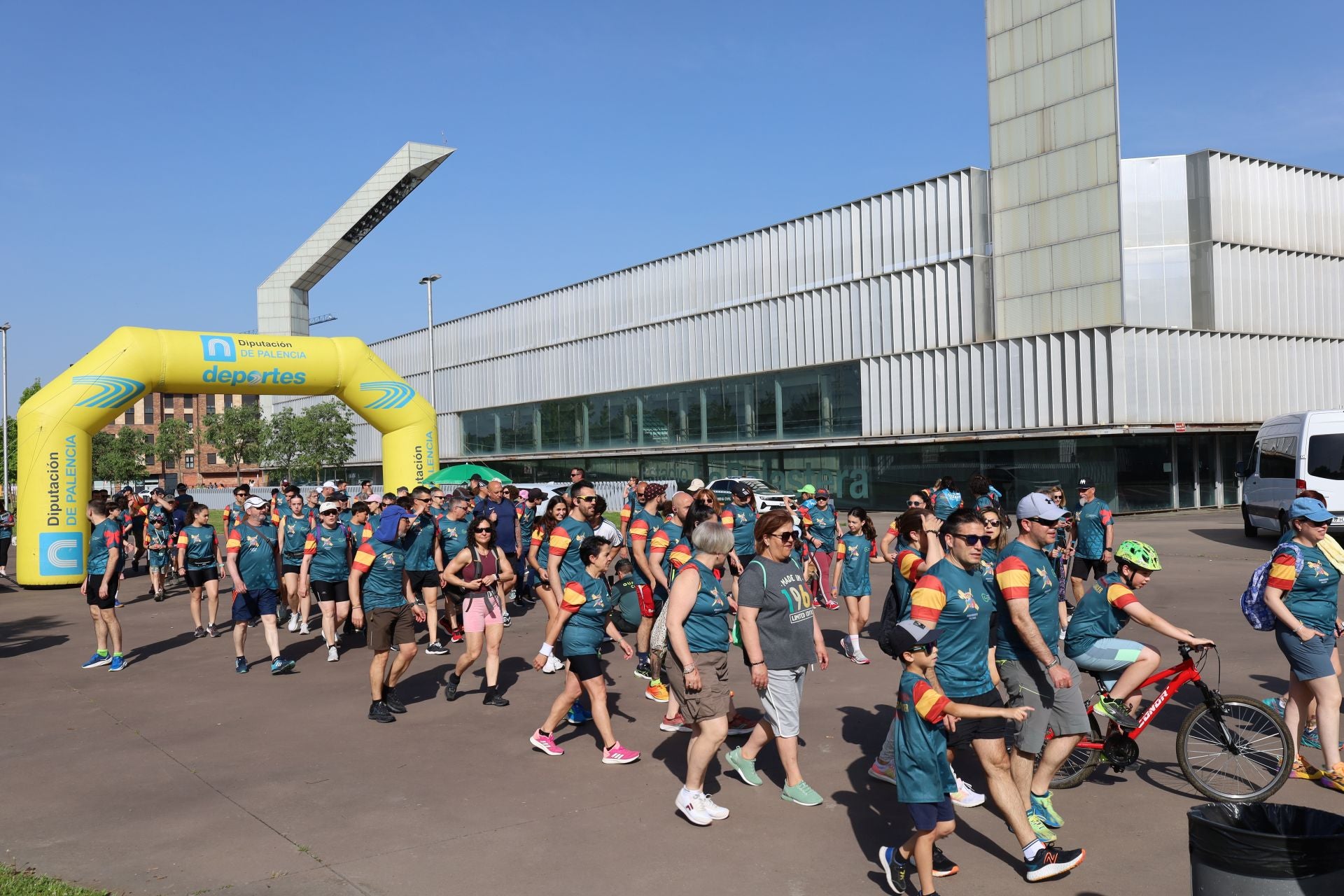 Contra el cáncer con la ayuda de la Benemérita en Palencia