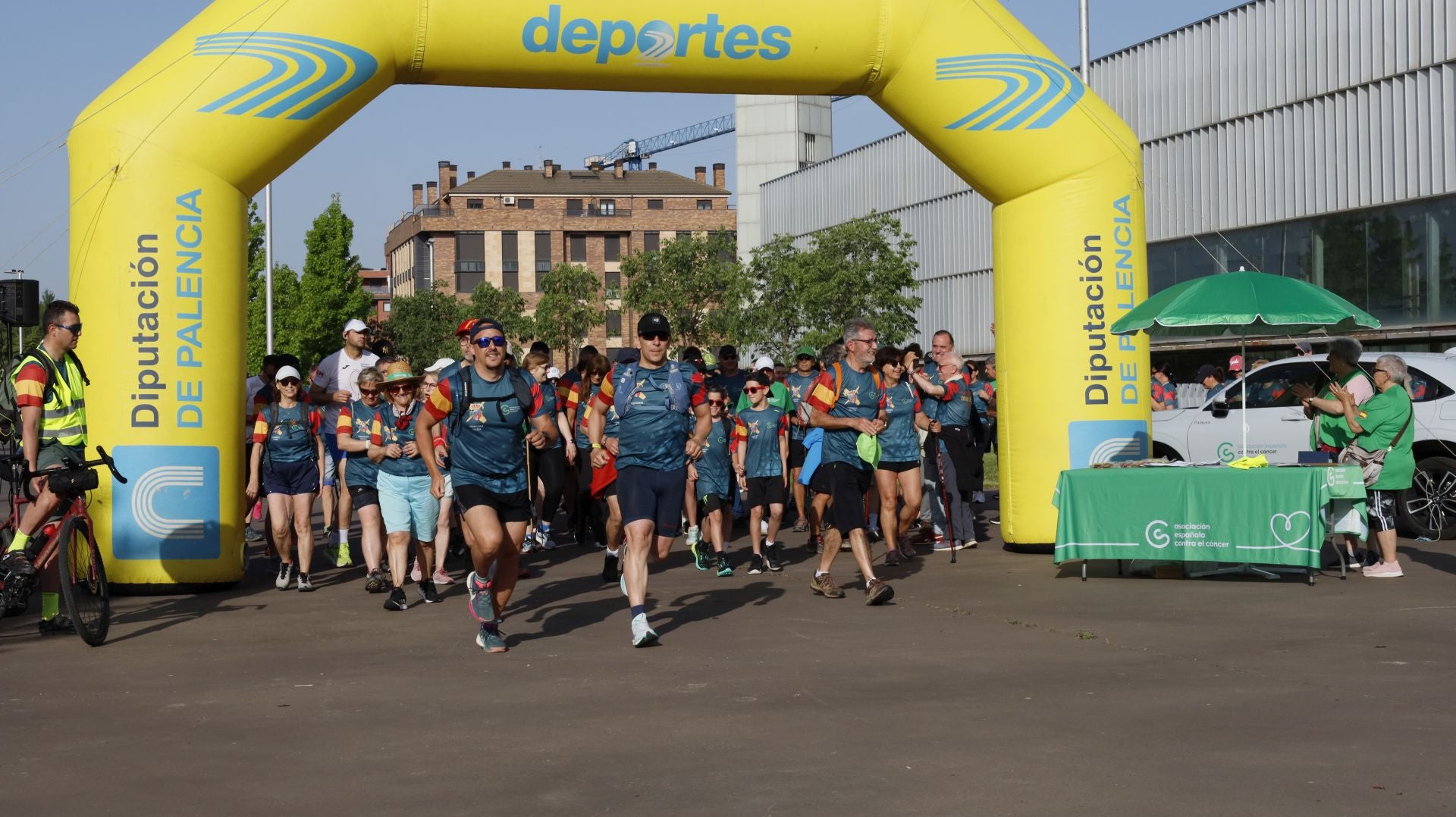 Contra el cáncer con la ayuda de la Benemérita en Palencia