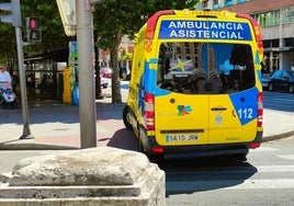 Foto de archivo de una ambulancia del servicio de emergencias de Castilla y León