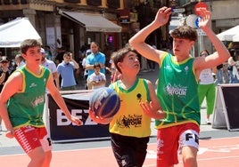 Partidos del campeonato 3x3 de baloncesto que se celebra en Segovia