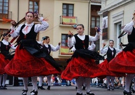 El folclore hace grande a la Feria Chica