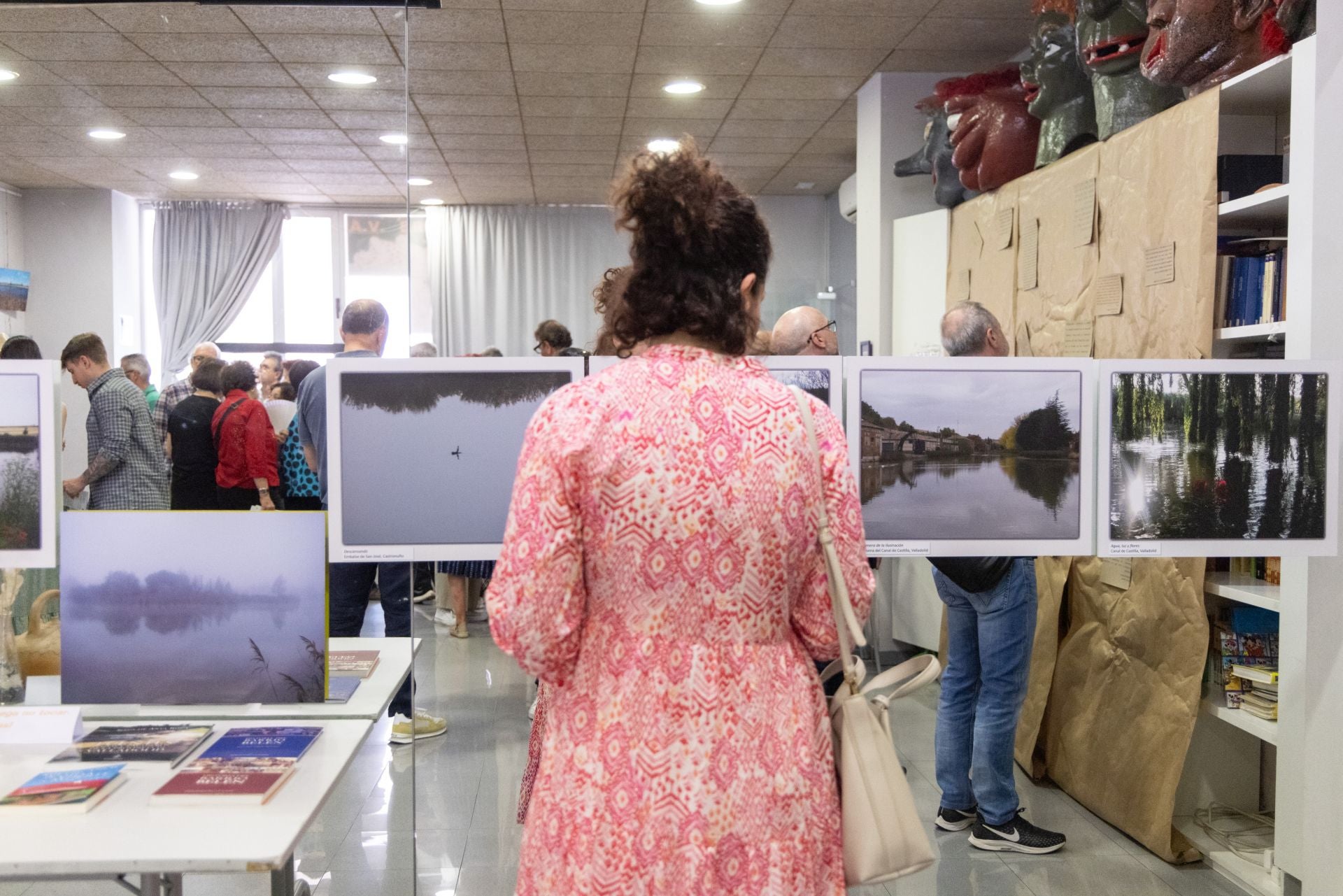 Una exposición en el barrio Belén homenajea a Jesús Anta