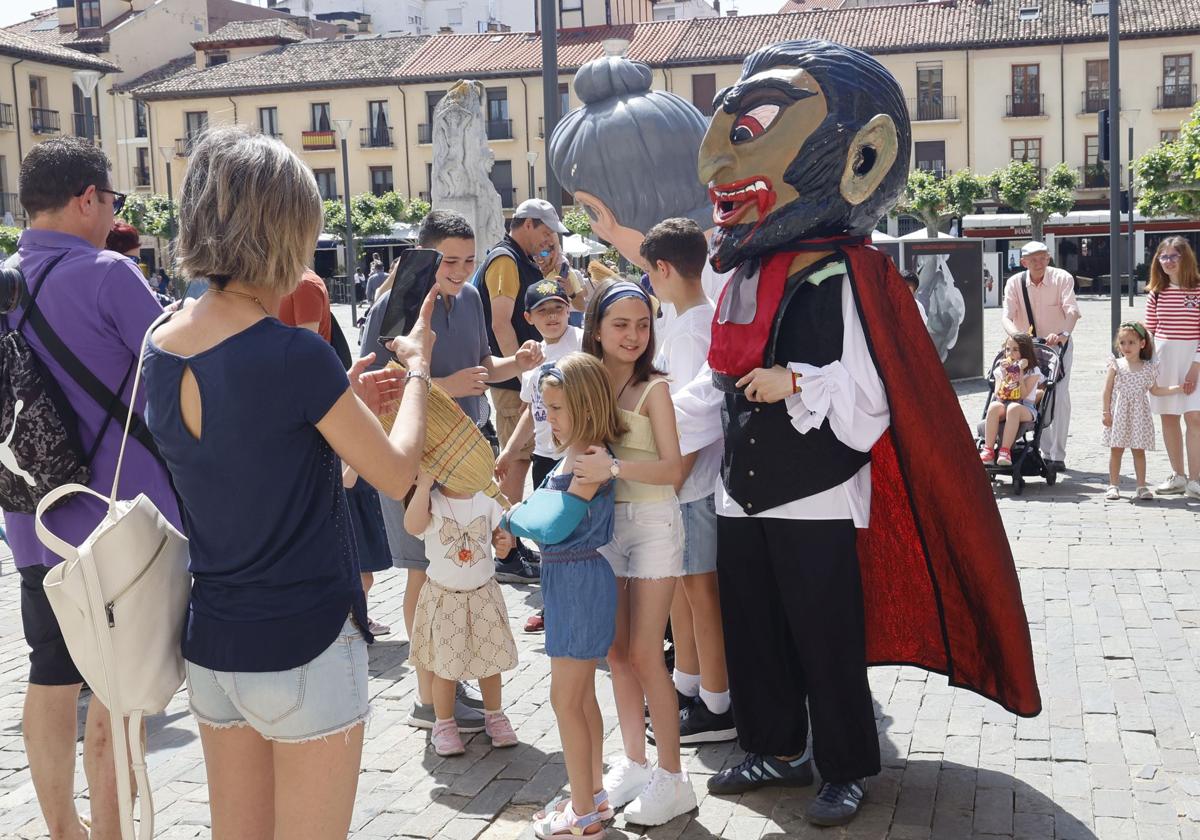 La Feria Chica llena todos los rincones de Palencia