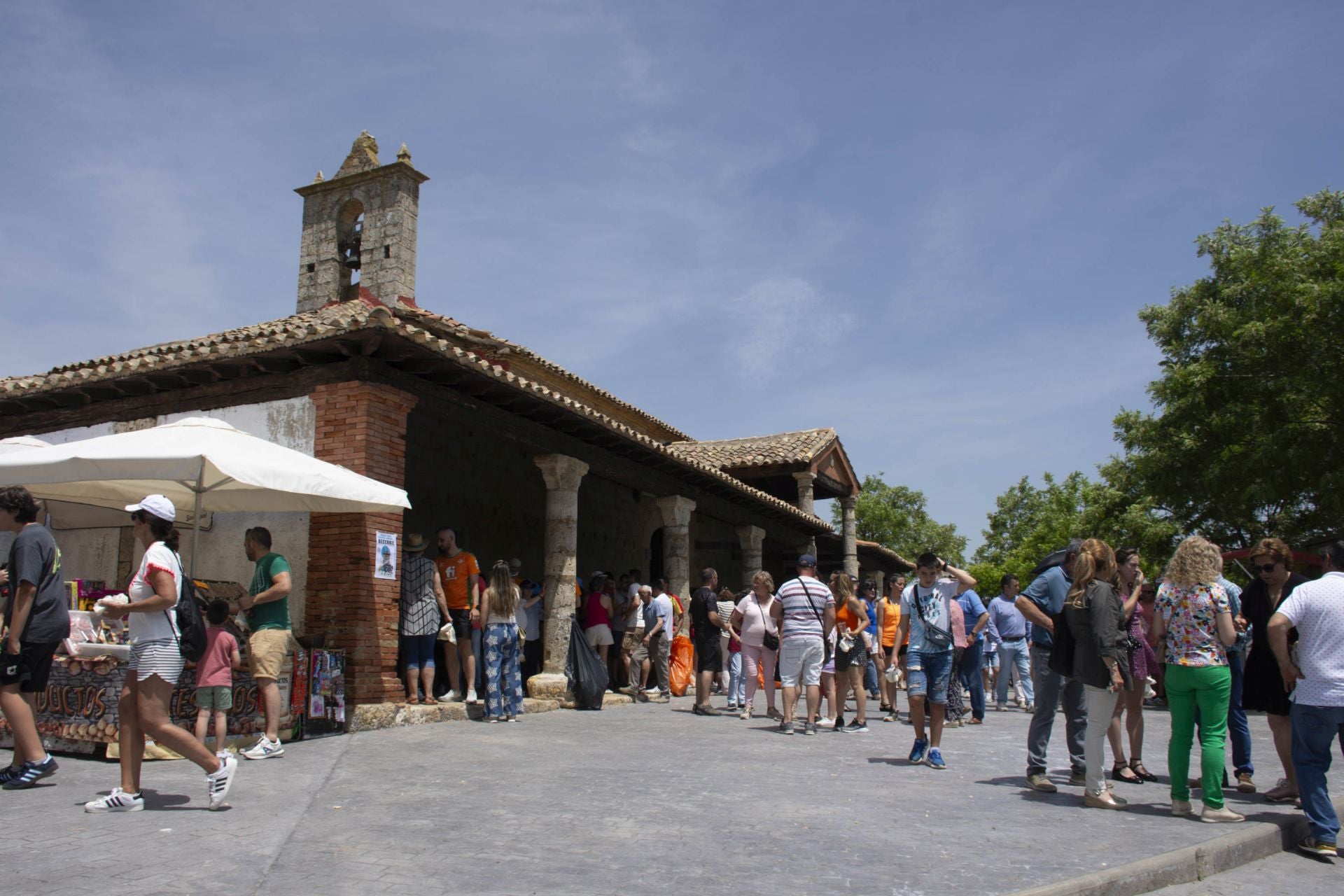 Becerril disfruta de la romería del Cristo de San Felices