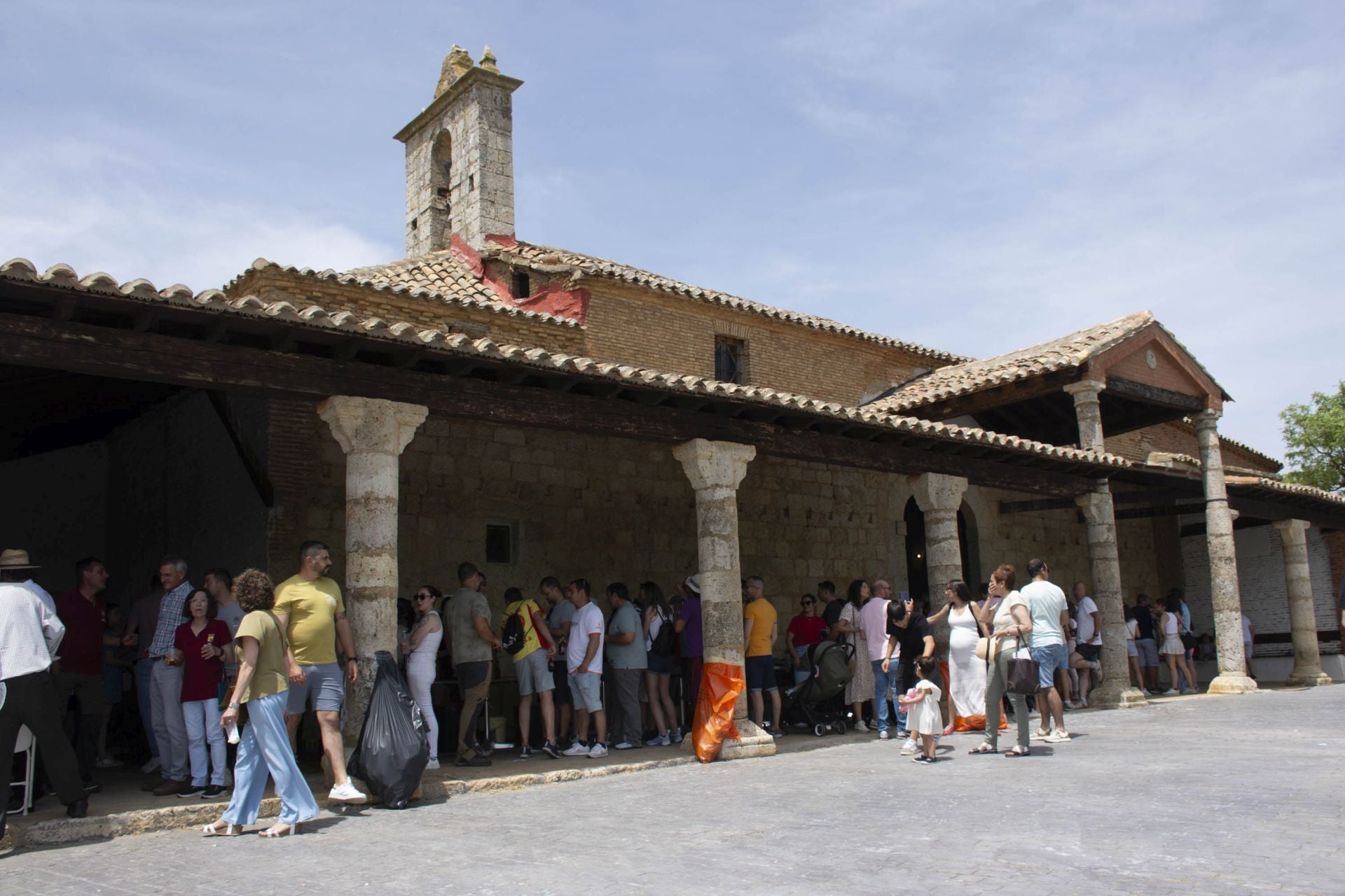 Becerril disfruta de la romería del Cristo de San Felices