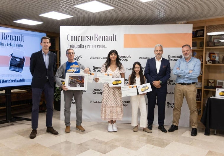 Goyo Ezama, director general de El Norte de Castilla, Manuel Espina, Sheyla Garrido, Daniela Blanco, José Antonio León Capitán, director de Comunicación de Renault Group España y Ángel Ortiz, director de El Norte