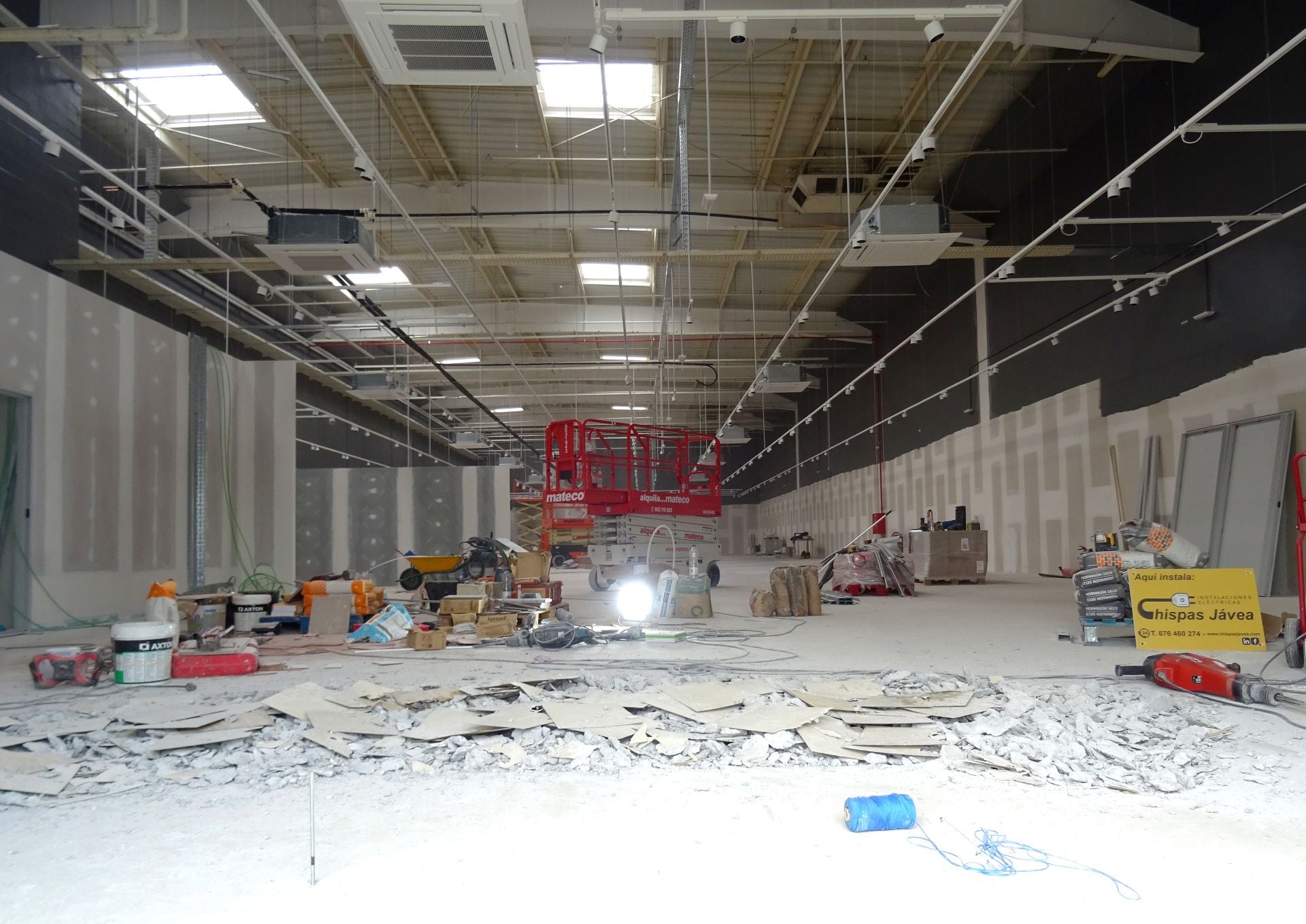 Futura nave de la empresa danesa de muebles Jysk en Valladolid