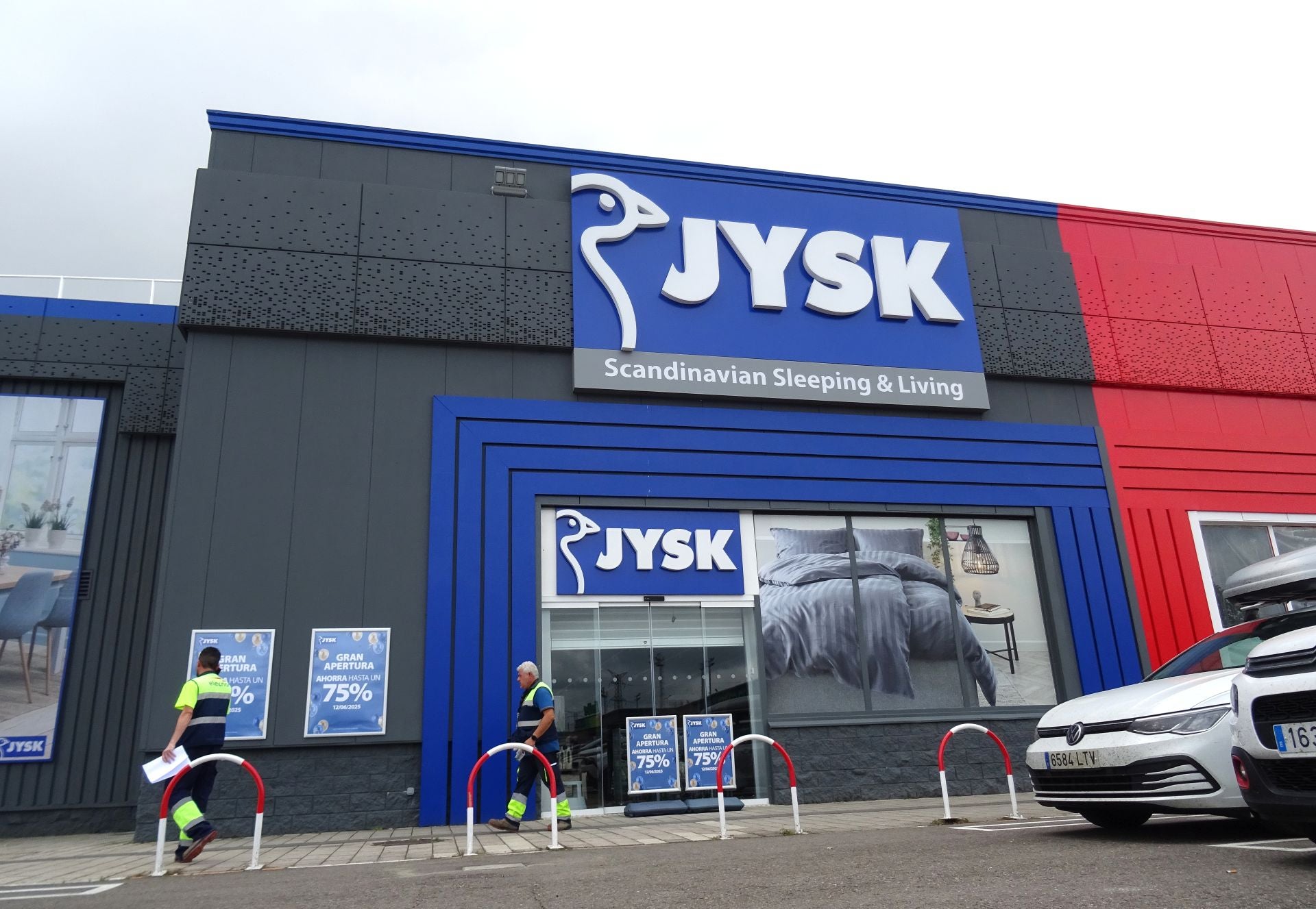 Futura nave de la empresa danesa de muebles Jysk en Valladolid