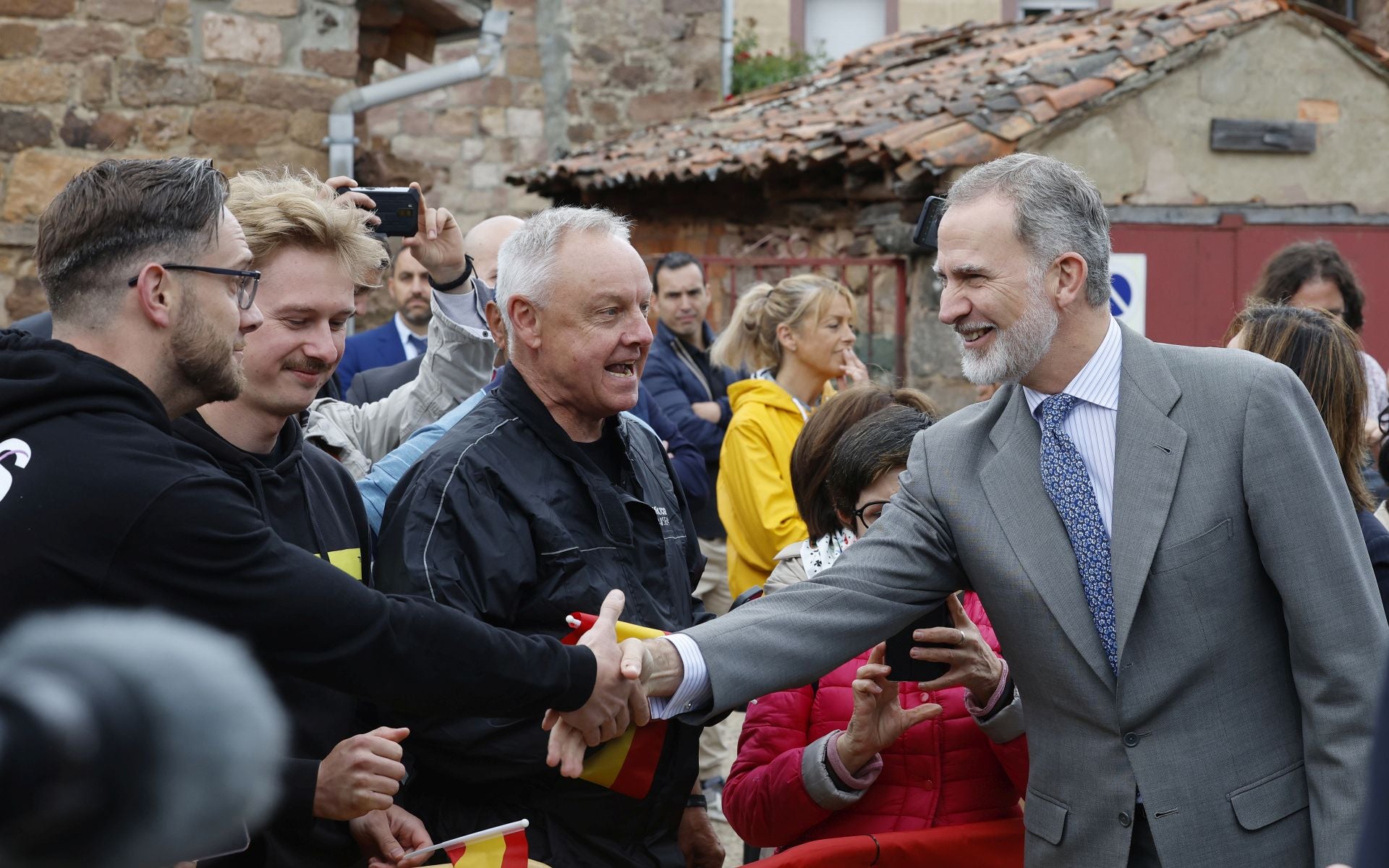 La visita de los Reyes a Brañosera, en imágenes