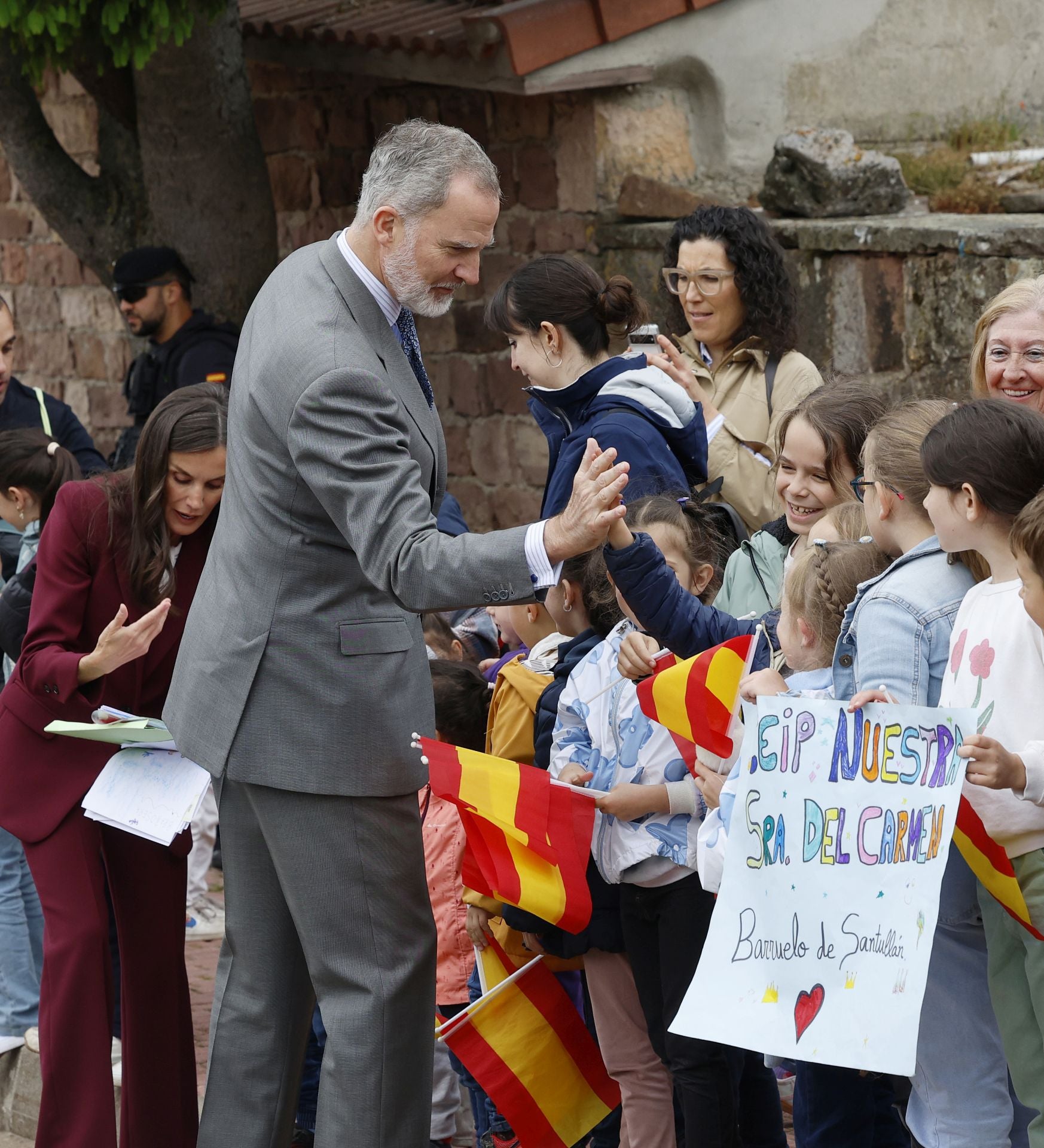 La visita de los Reyes a Brañosera, en imágenes