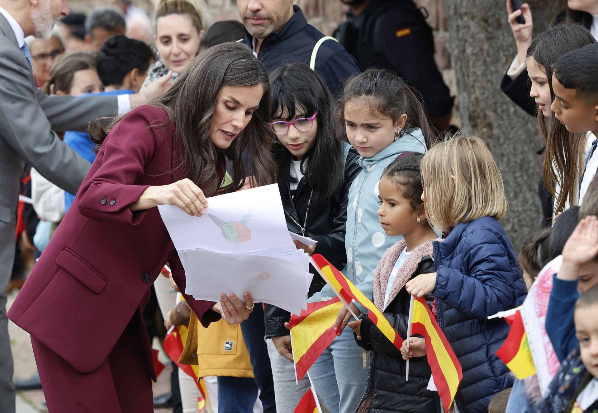 La visita de los Reyes a Brañosera, en imágenes