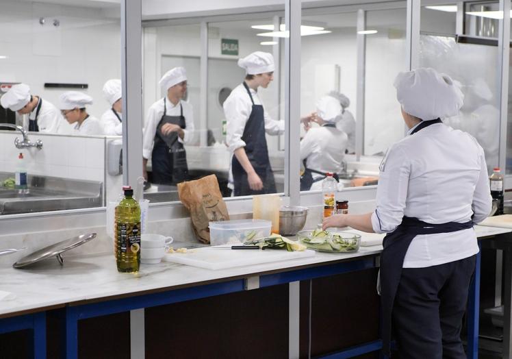 Alumnos del ciclo de Dirección de Cocina.