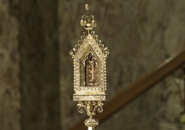 Hueso de un dedo de la mano de la santa Margarita María de Alacoque que se venera desde este jueves en el Santuario