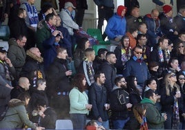 Grada de La Albuera durante un partido de la pasada temporada.