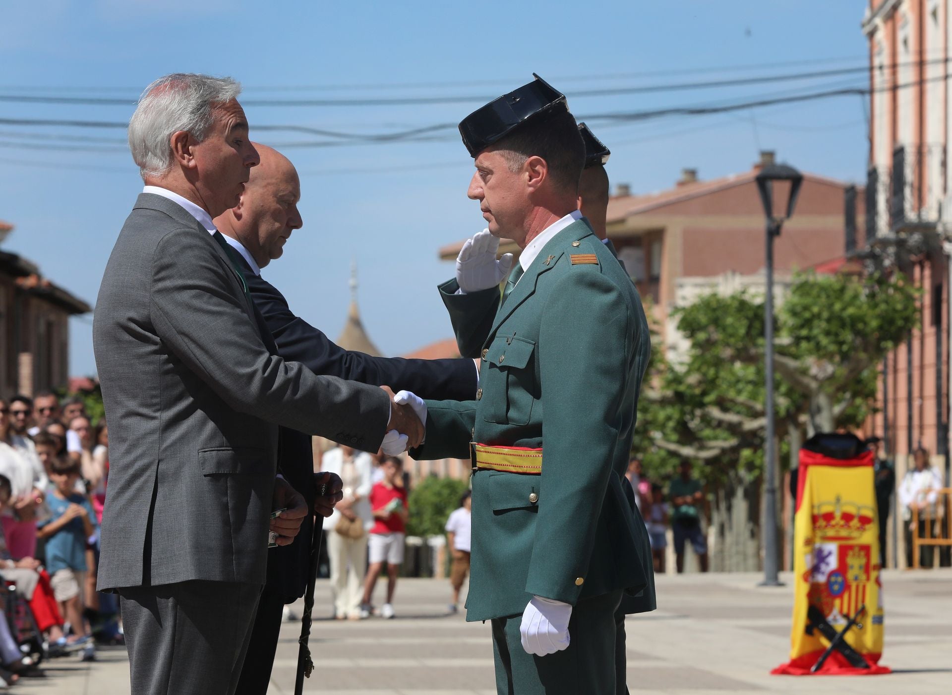 La Guardia Civil honra en Paredes de Nava sus 181 años de historia
