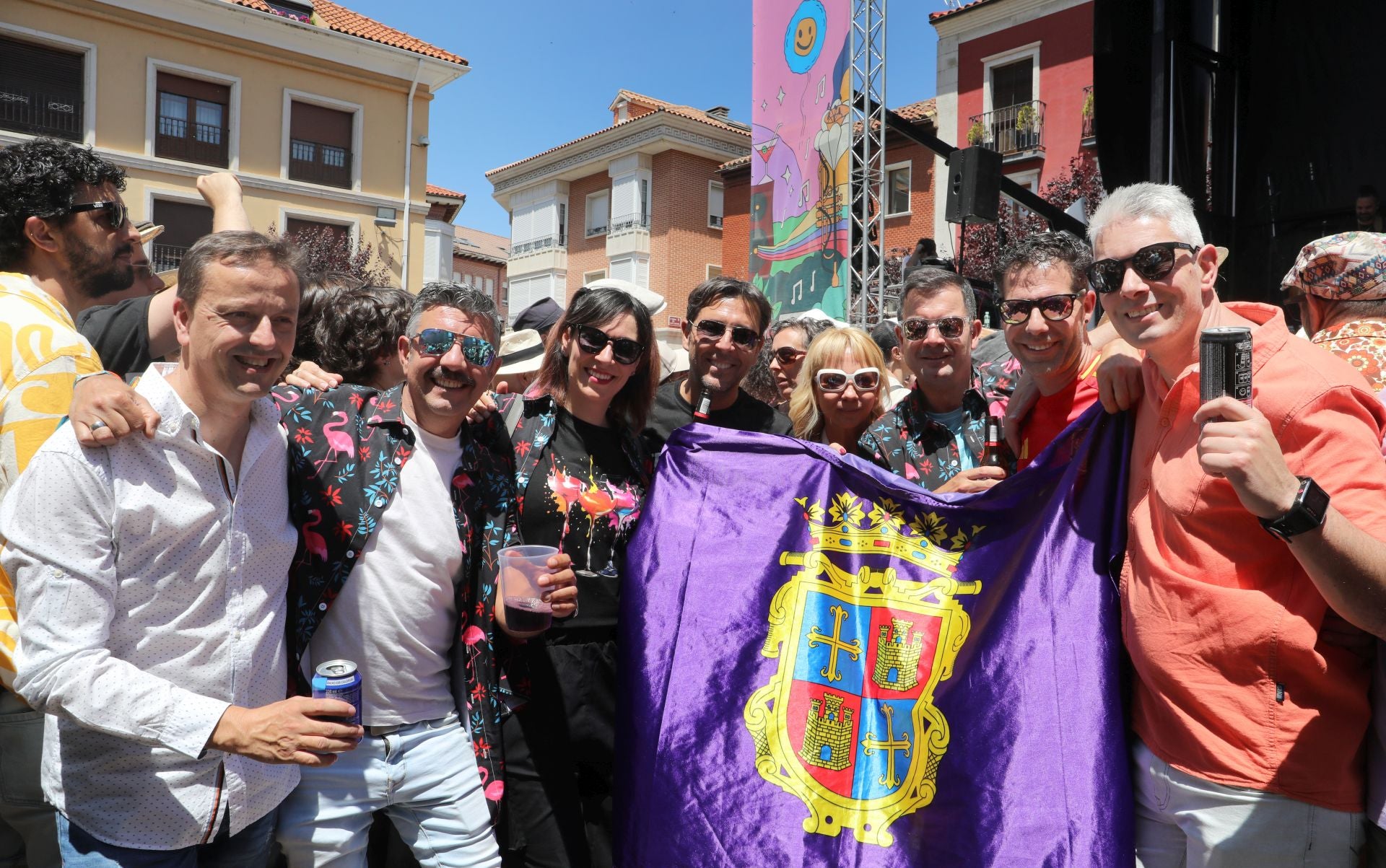 Las camisas de flores y más horteras toman Palencia