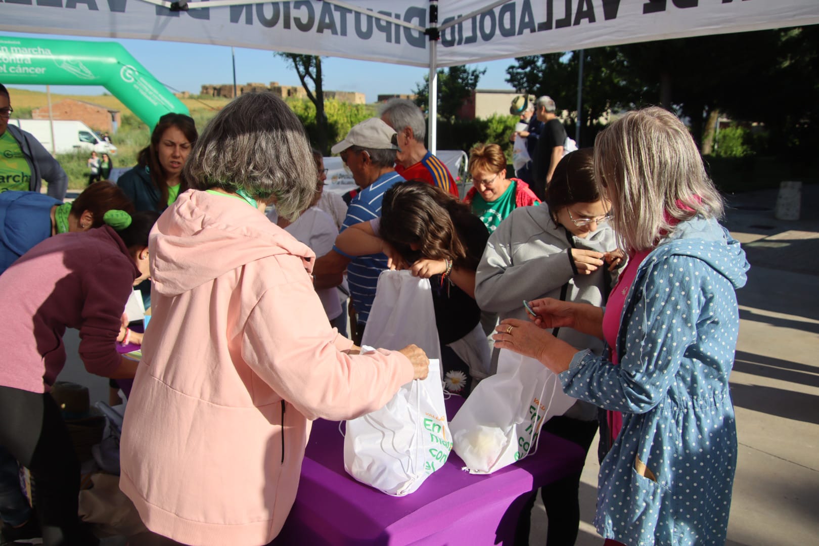 Valdenebro de los Valles marcha contra el cáncer