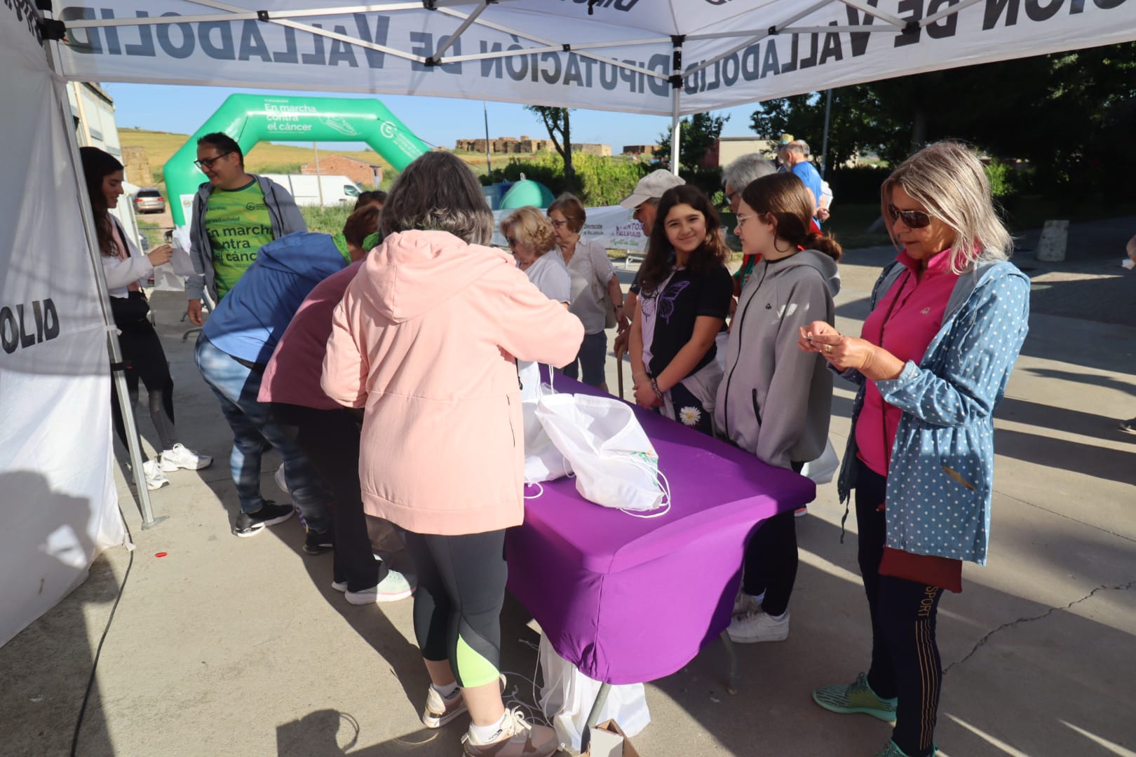 Valdenebro de los Valles marcha contra el cáncer