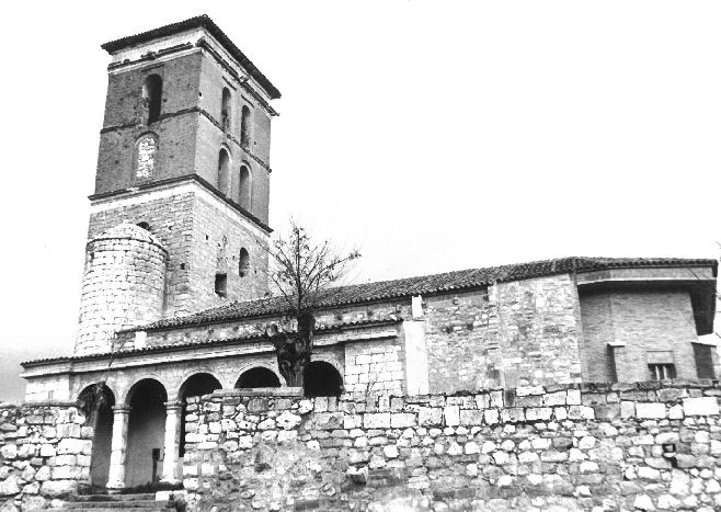 Iglesia Parroquial San Cipriano, edificio gótico construido en piedra en el S. XVII. Imagen tomada el 6 de marzo de 1991.