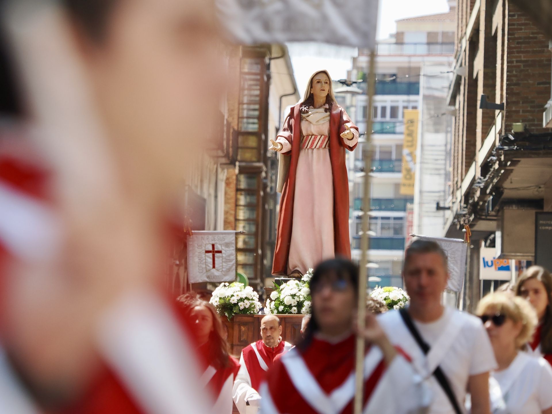 La procesión de la Virgen de la Alegría, en imágenes