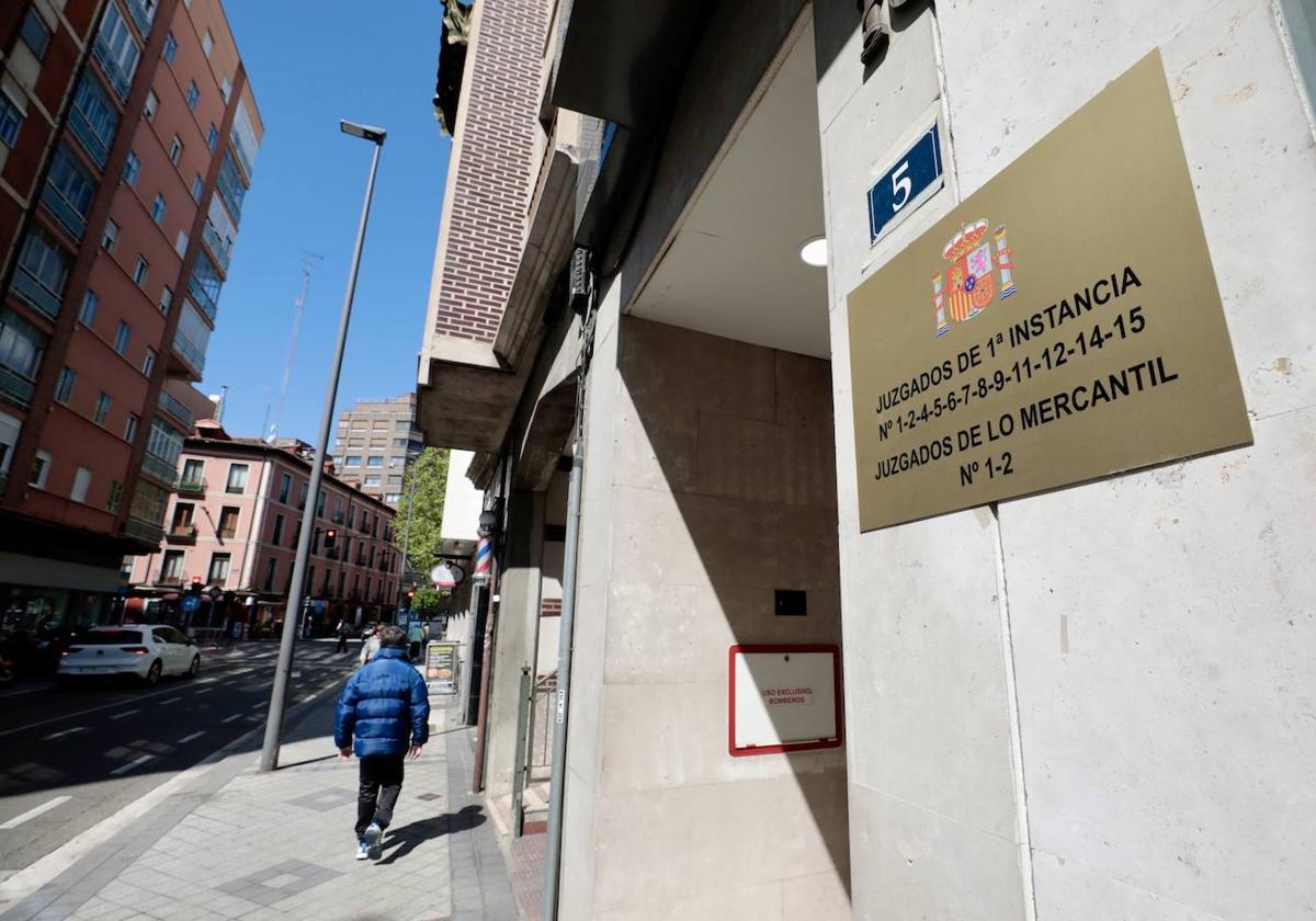 Juzgados de lo Mercantil de Valladolid, en Nicolás Salmerón.