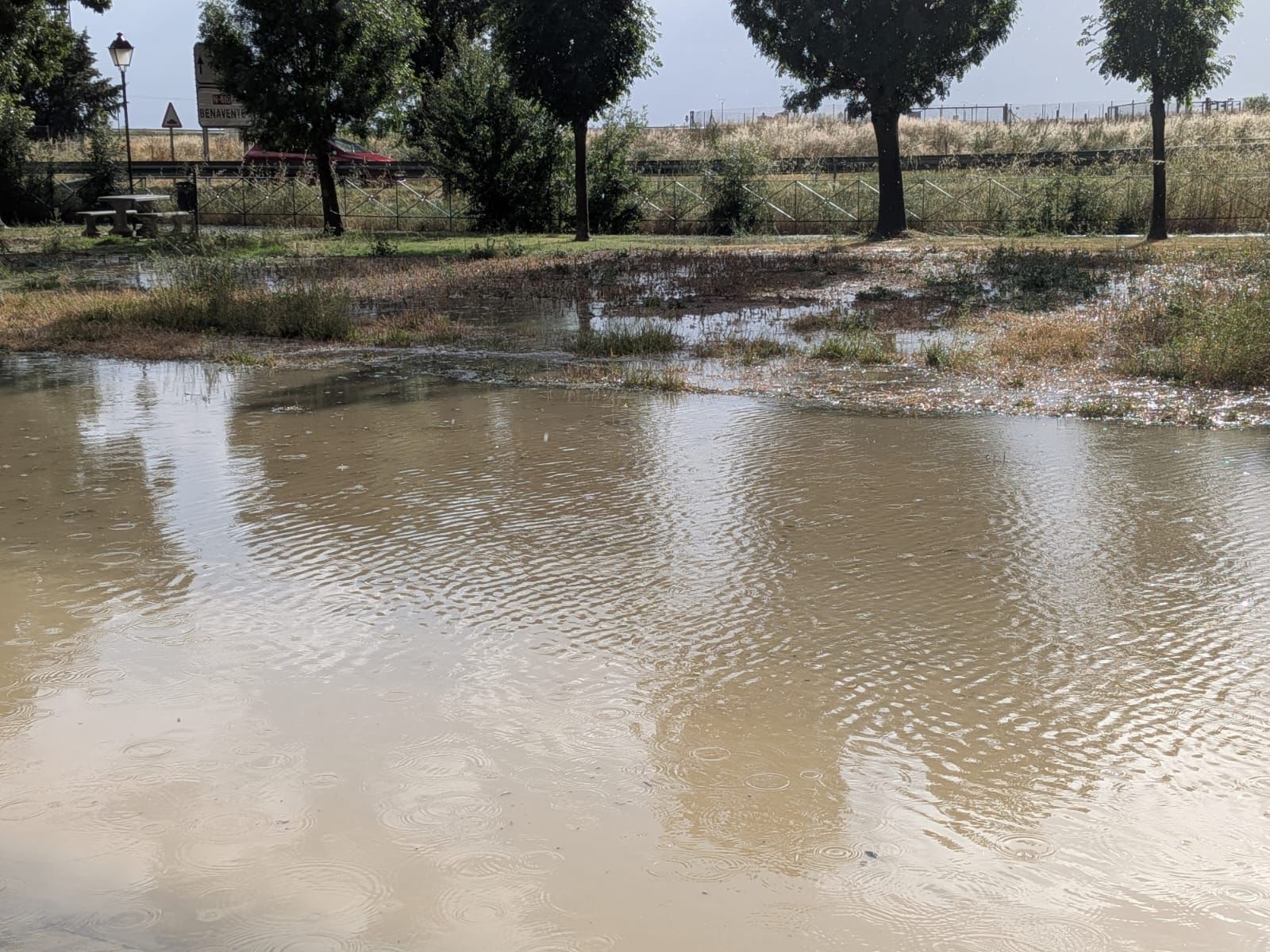 Granizo del tamaño de garbanzos en Mazariegos