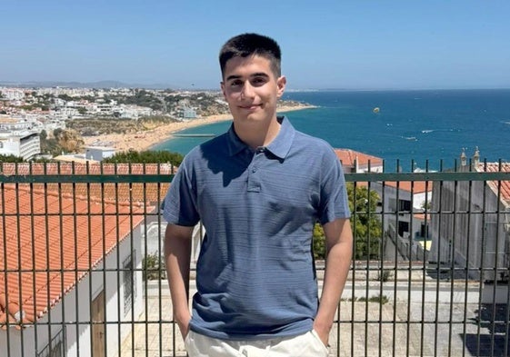 El cuellarano Víctor Rubio, alumno que ha logrado la mejor nota de la PAU en Segovia.
