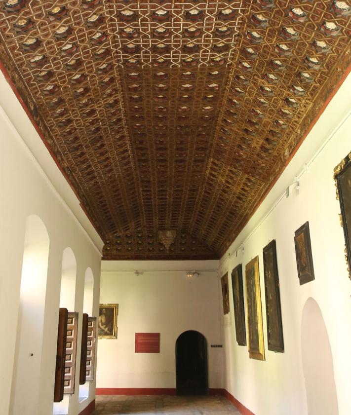 Imagen secundaria 2 - Distintos rincones del Monasterio de San Antonio el Real.