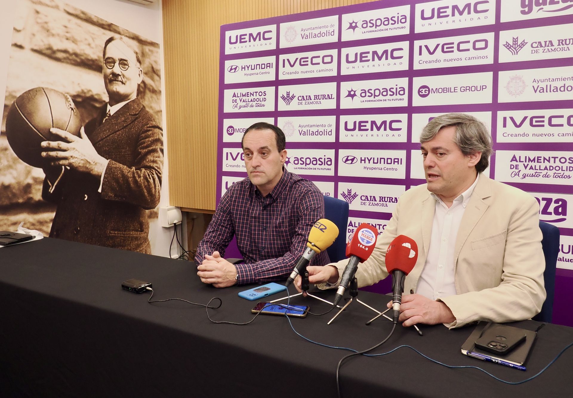 La despedida de Pepe Catalina del CBC Valladolid, en imágenes