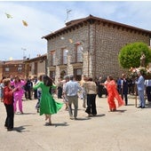 Baile delante del santo al finalizar la procesión