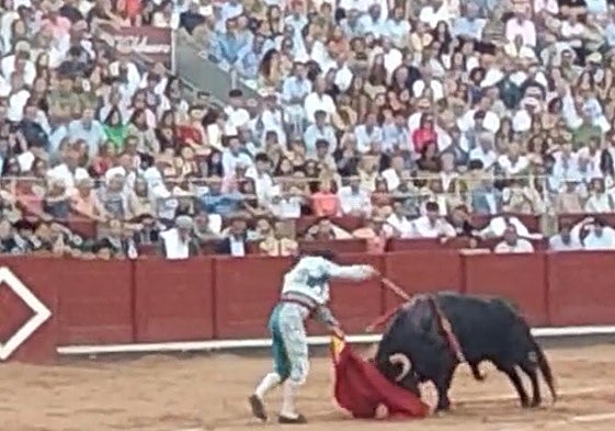 Morante entra a matar al quino de la tarde