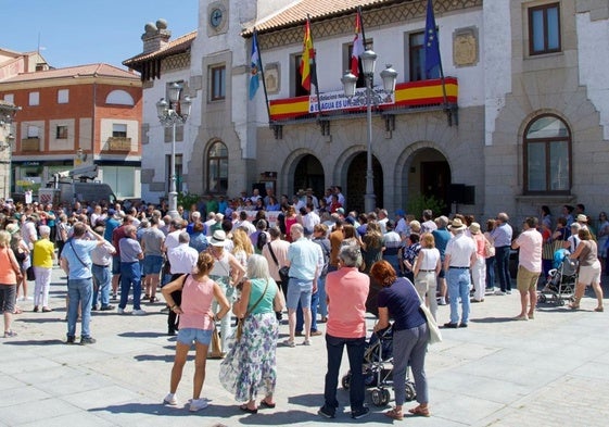 Participantes en la concentración de este sábado en El Espinar.