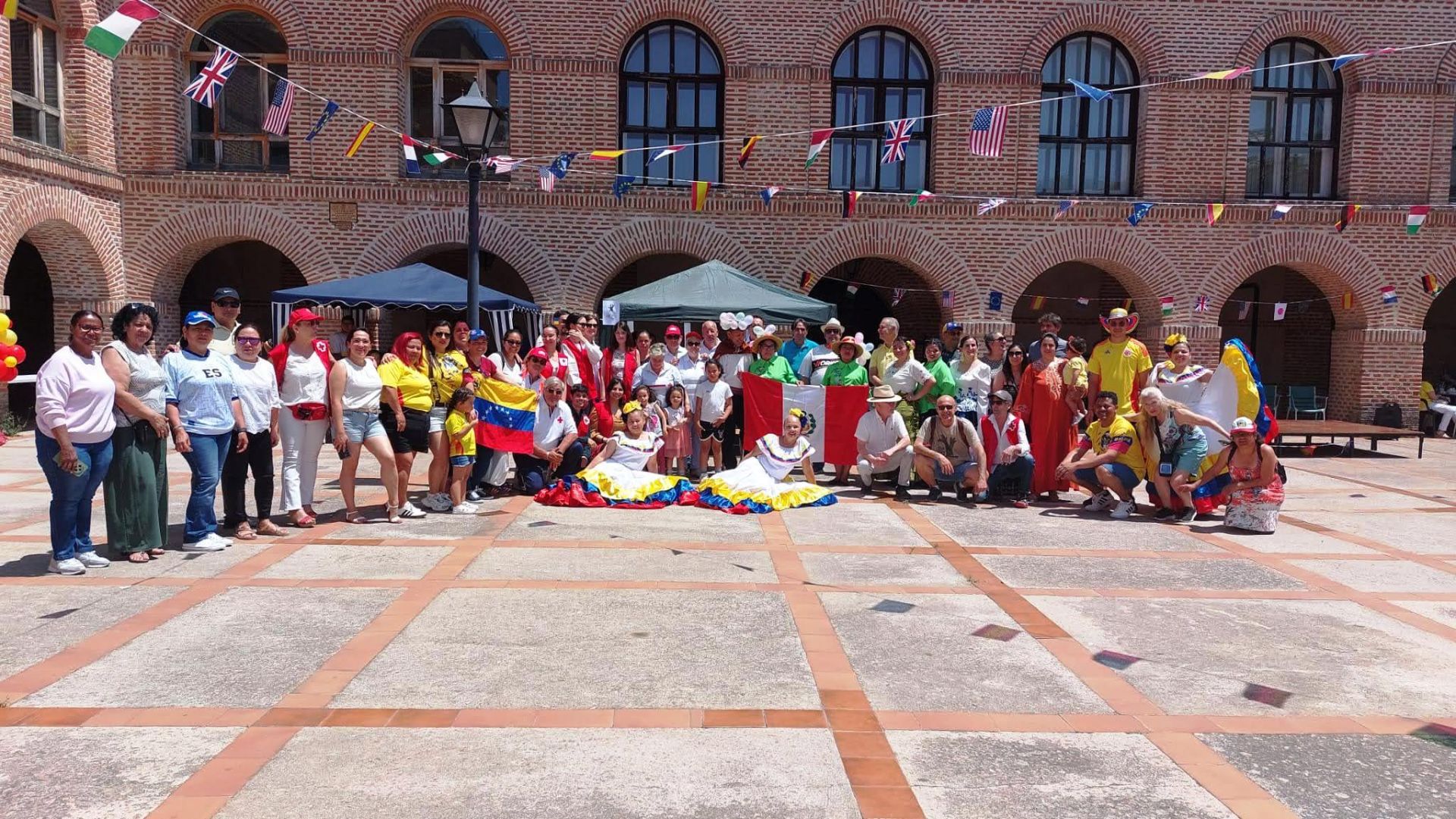 La fiesta gastronómica y multicultural de Olmedo, en imágenes