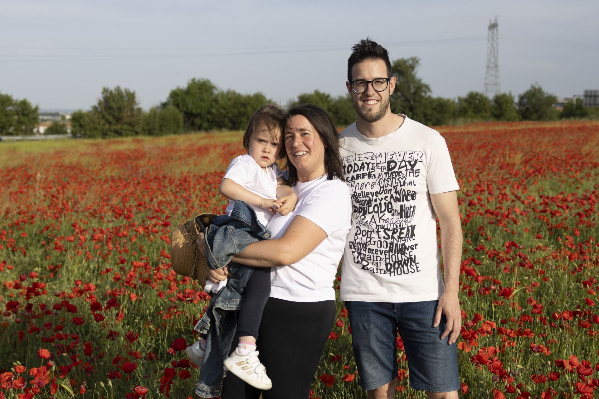 Los campos de amapolas a los que acuden cientos de personas a fotografiarse